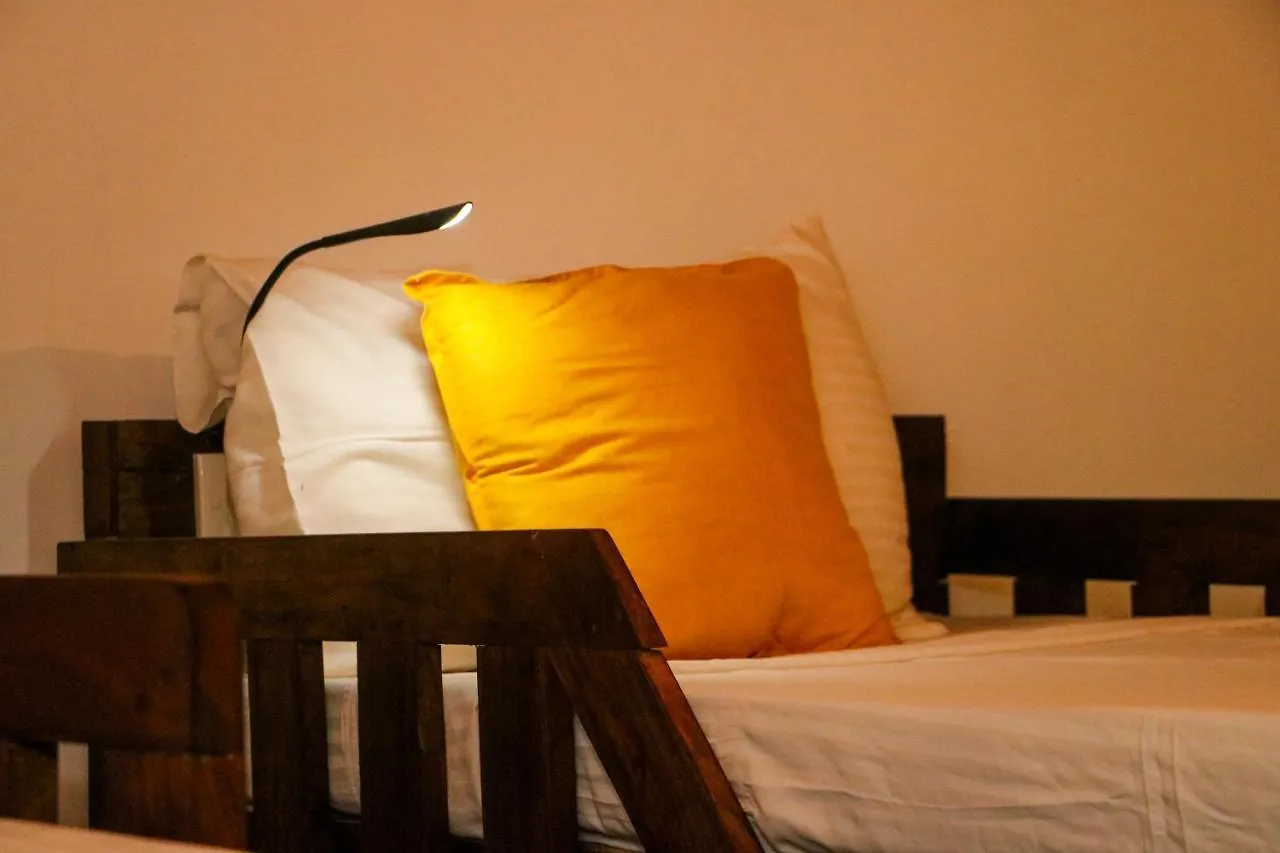 Tikuhut Hostel Sigiriya