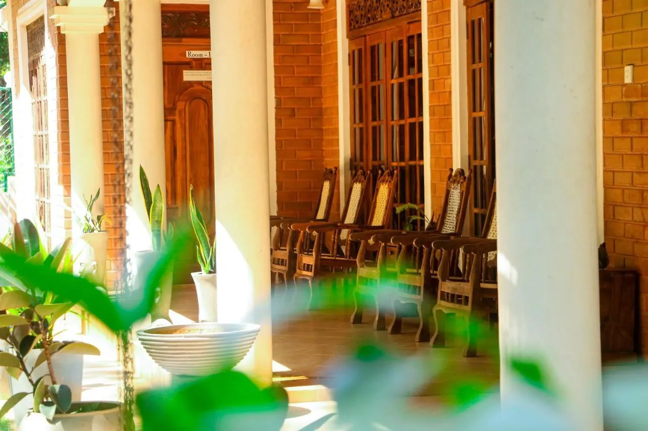 Tikuhut Hostel Sigiriya