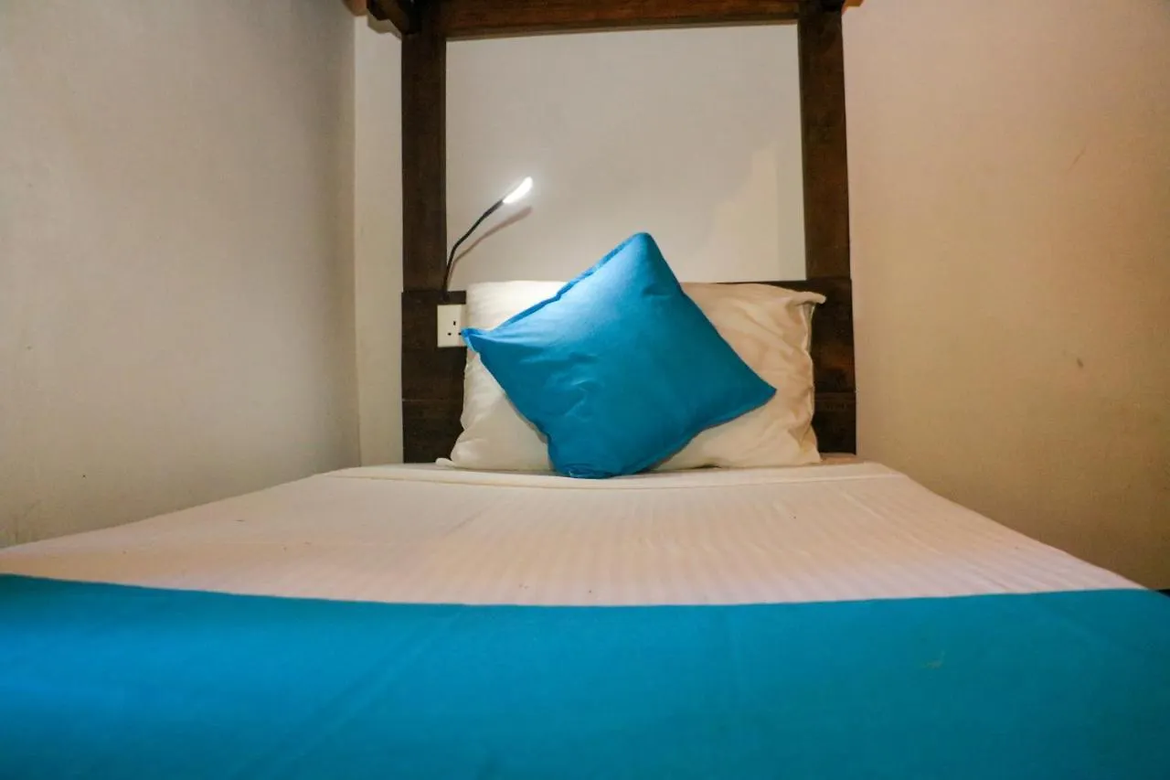 Tikuhut Hostel Sigiriya