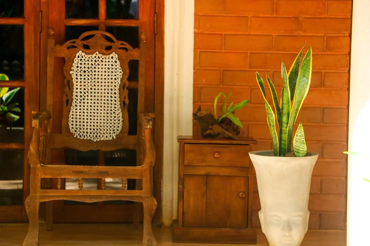 Tikuhut Hostel Sigiriya