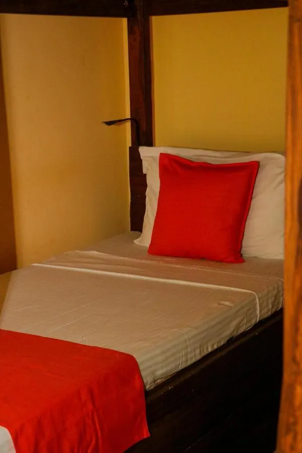 Tikuhut Hostel Sigiriya